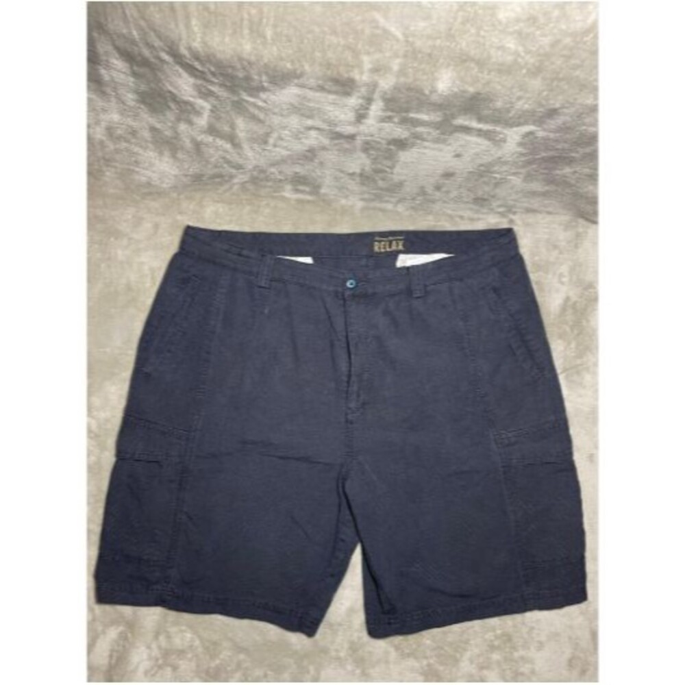 Tommy Bahamas Cargo Shorts Men's Size 40 Black Relax Casual Flat Front